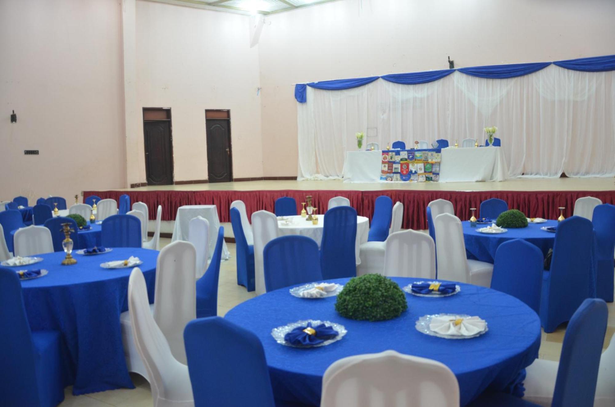Entebbe Flights Motel ภายนอก รูปภาพ