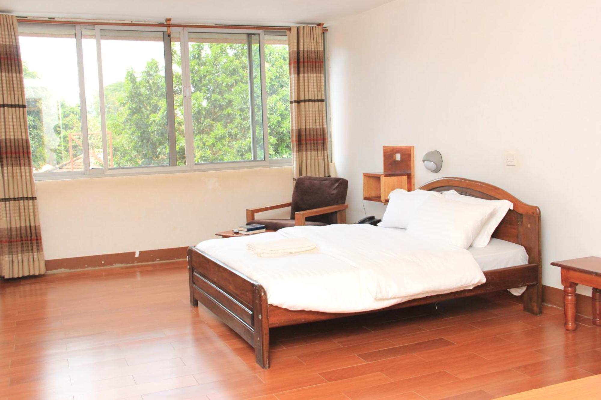 Entebbe Flights Motel ภายนอก รูปภาพ